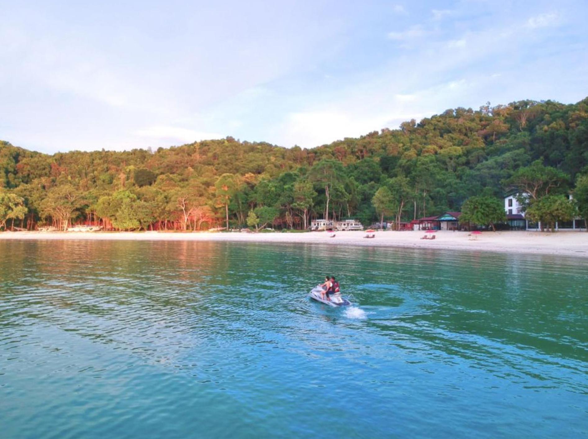 Dolphin Bay Island Resort Kota Belud Екстер'єр фото