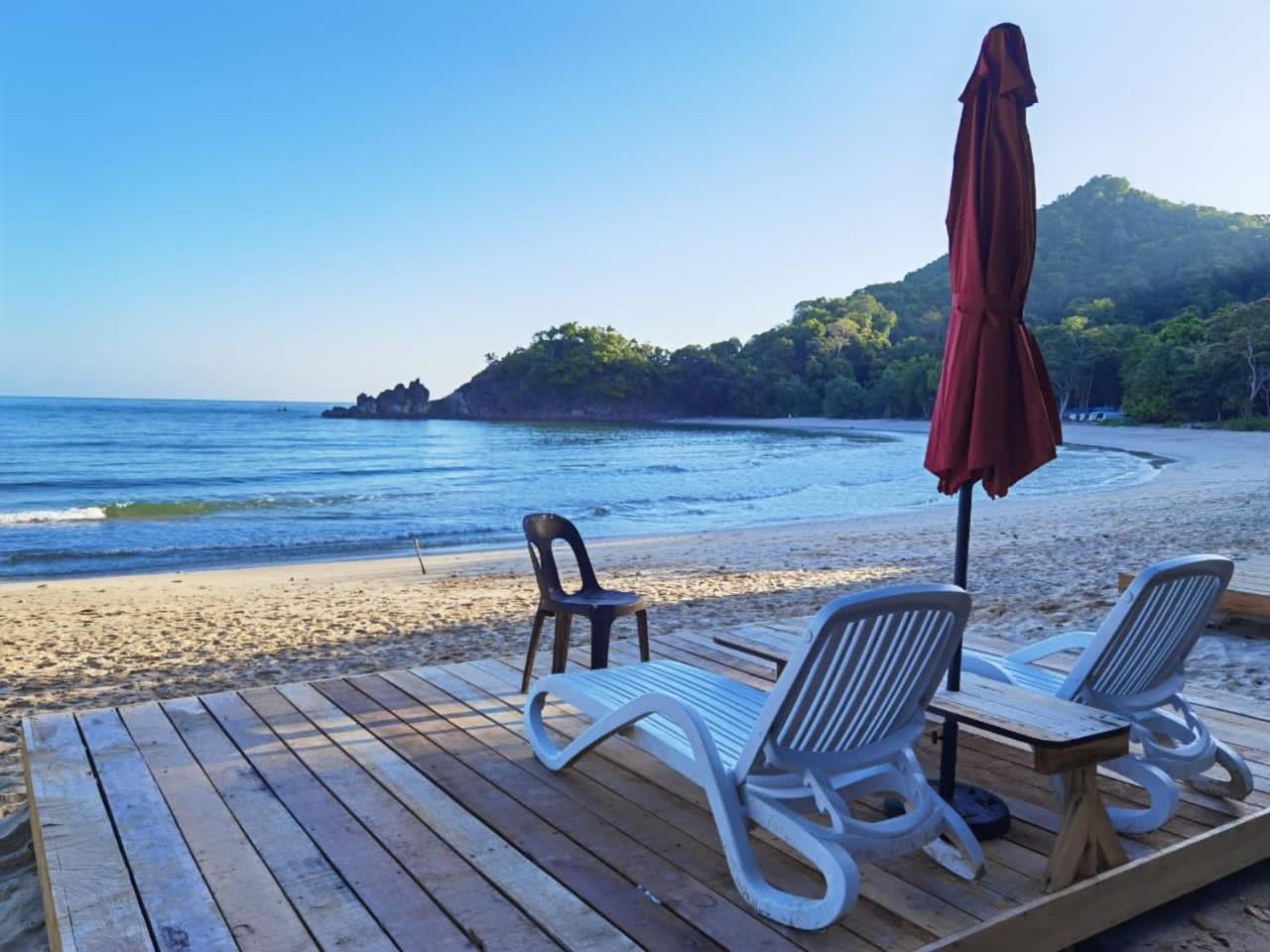 Dolphin Bay Island Resort Kota Belud Екстер'єр фото